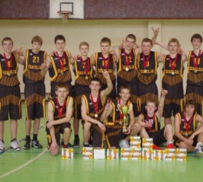 Jaunučių vaikinų A čempionato II divizione auksą iškovojo šiauliečiai (FOTO)