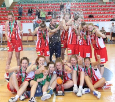 Vyriausiųjų merginų čempionate nugalėjo Vilniaus KM krepšininkės (FOTO, VIDEO)