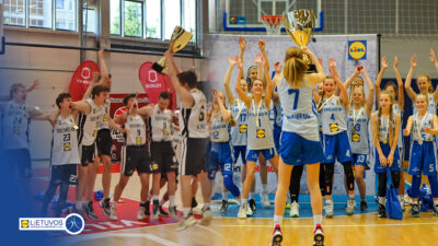 Lietuvos moksleivių krepšinio lygoje (MKL) praėjusį savaitgalį sprendėsi dar dviejų čempionatų nugalėtojai